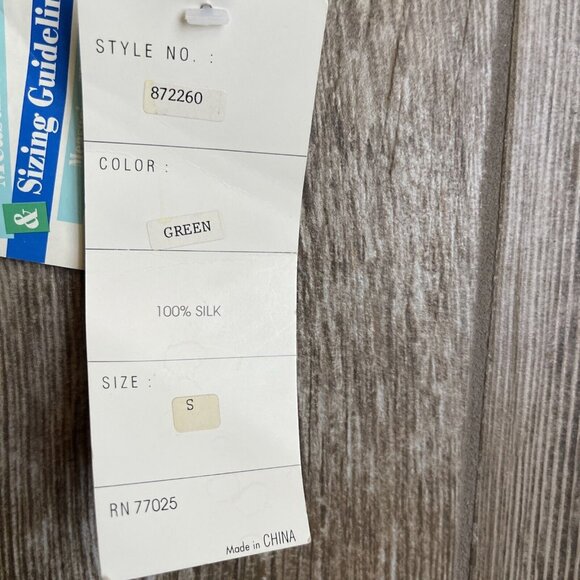 Womens Bomber Jacket Silk Floral Small Coat‎ Bright Cottage Granny Core - Picture 2 of 8